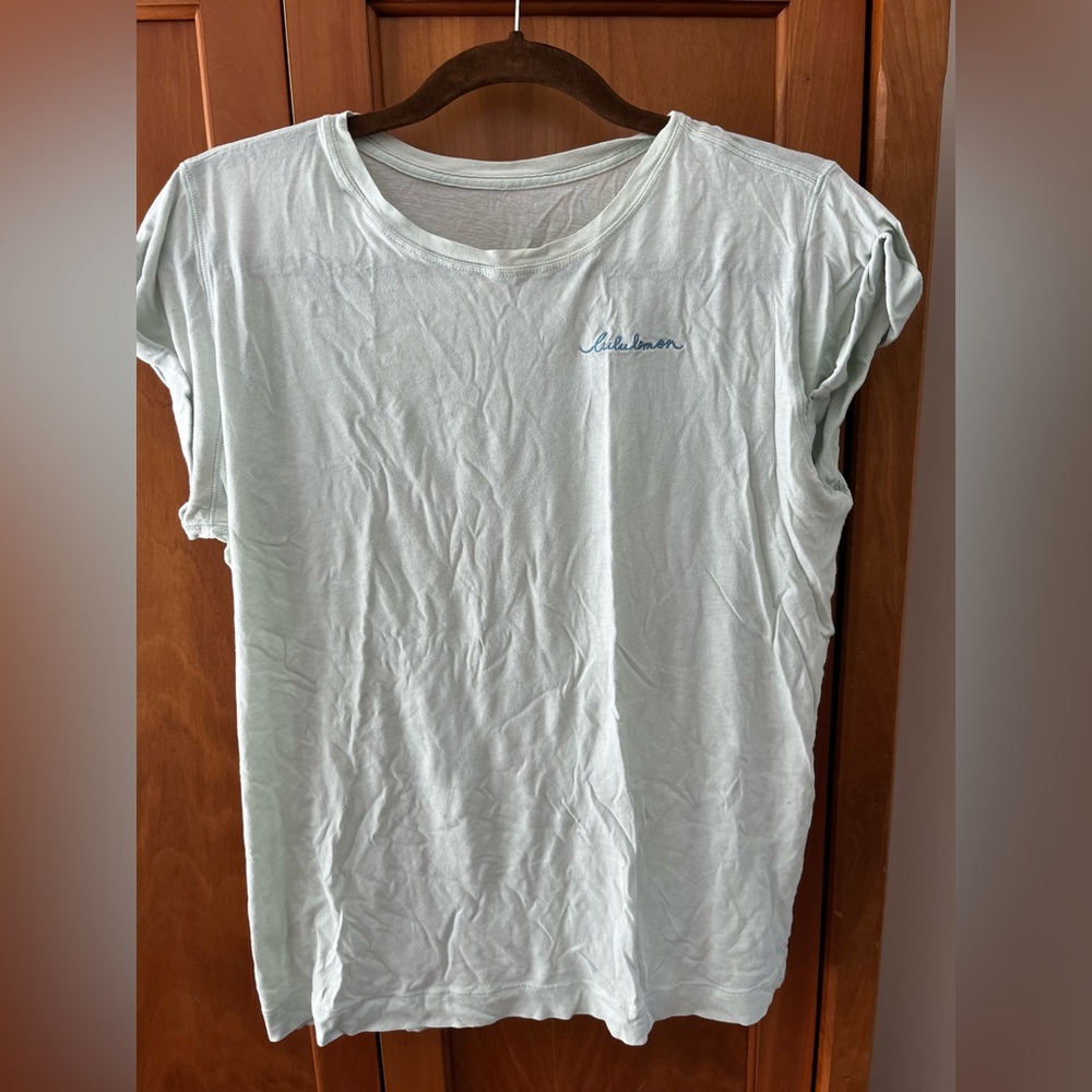 Lululemon top